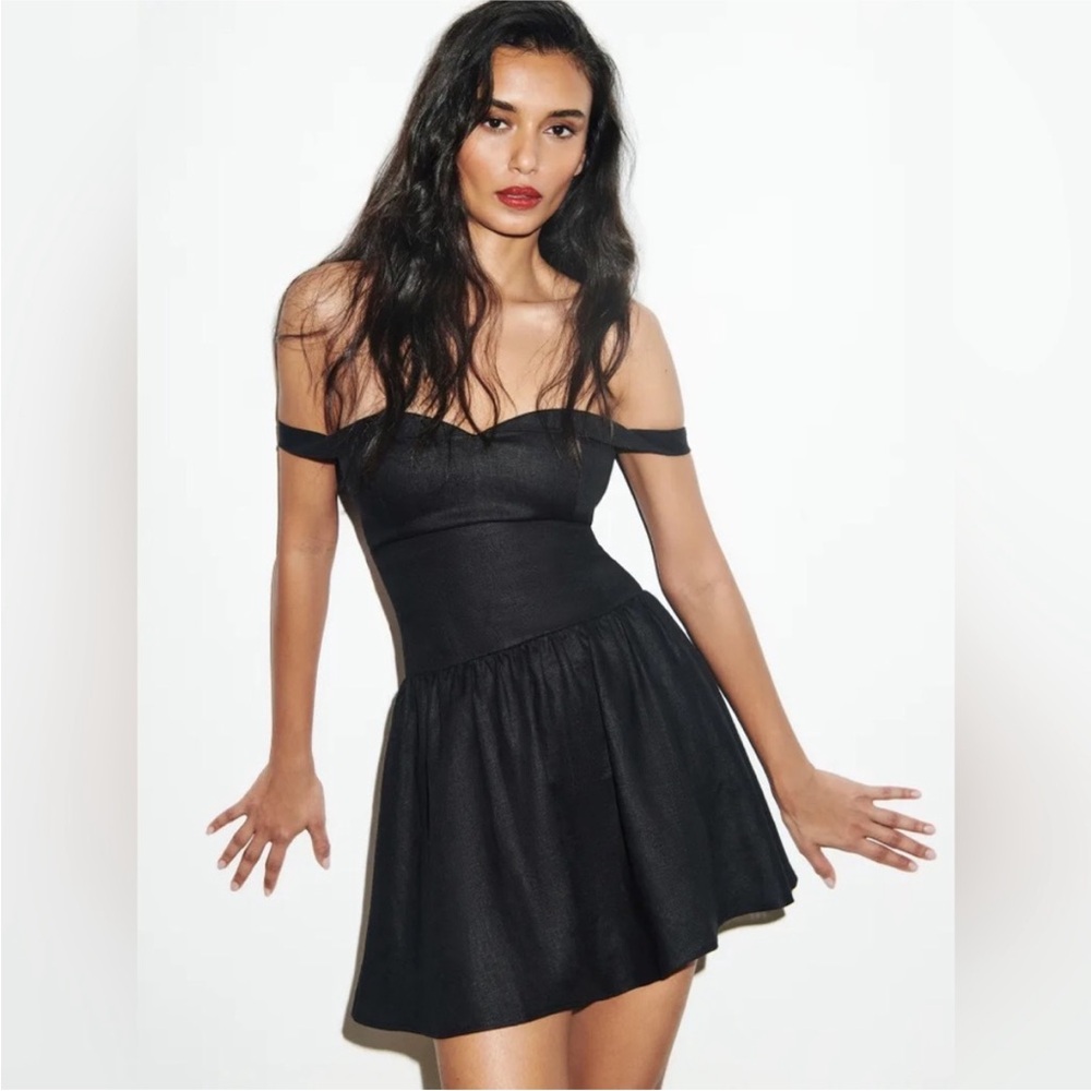 BNWT Reformation Black Off-Shoulder Mini Sora Linen Dress